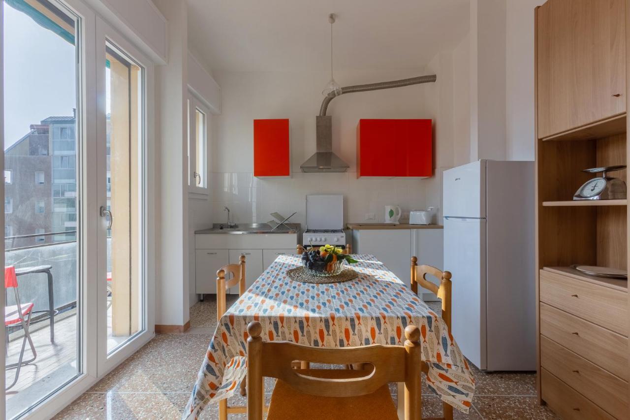 Bolognina Apartment Tra Stazione, Fiera E Tecnopolo Bolonha Exterior foto